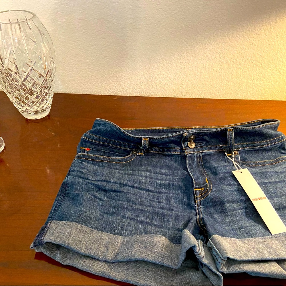 HUDSON JEANS DENIM SHORTS SIZE 31 NEW